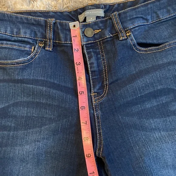 New York & Company - Picture 5 of 6